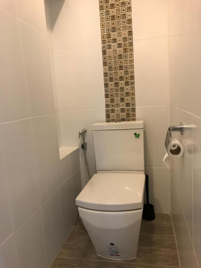 Grandblue Floor With Sea View 706 * Маэ-Пим